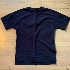 Lululemon Black Women's Short sleeved sweatshirt top